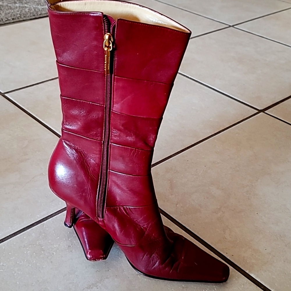 Antonio Melani high heeled boots 8.5